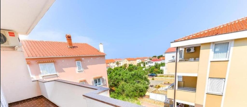 Apartments Niko Novalja Εξωτερικό φωτογραφία