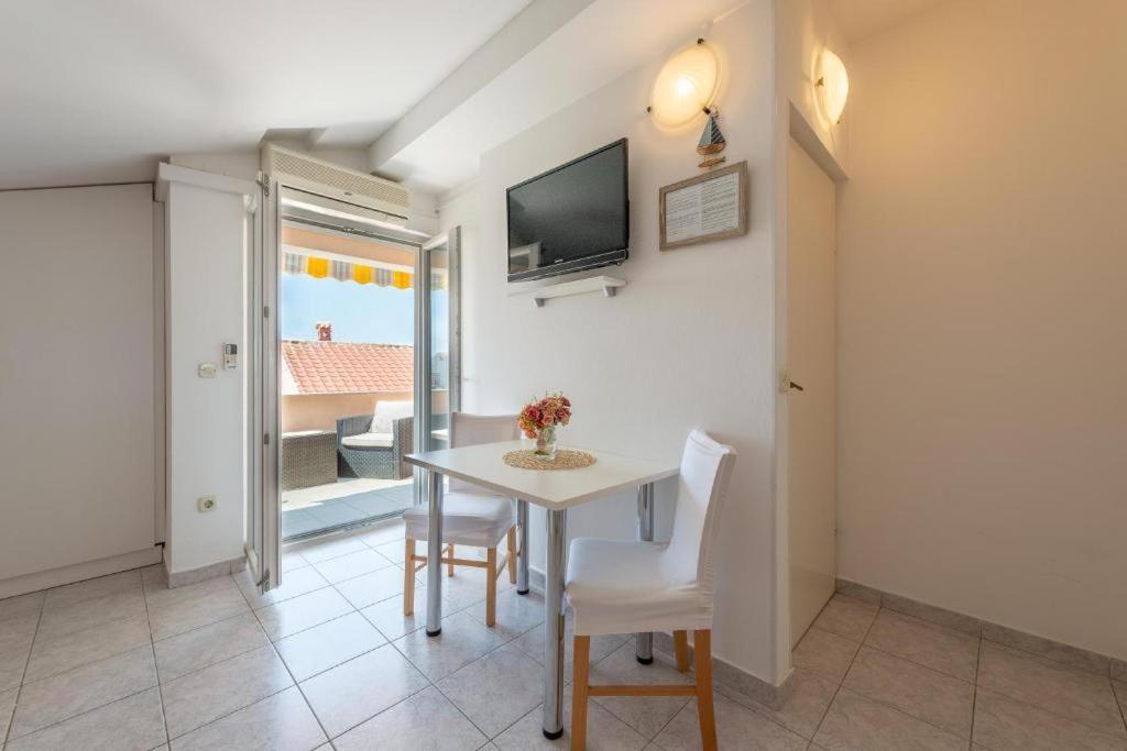 Apartments Niko Novalja Εξωτερικό φωτογραφία